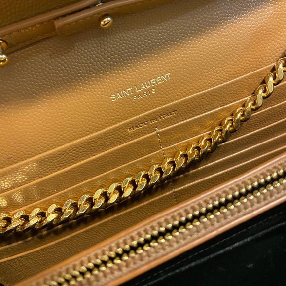 Saint Laurent - Picture 7 of 13